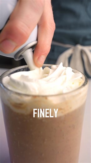 1.5K views · 34 reactions | Peppermint Mocha Comparison‼️ A couple ingredient swaps and different cooking methods gets you the peppermint mocha of your dreams without sacrificing precious gains Macros For This Peppermint Chipper: ~ 133 Calories ~ 18g Carbs ~ 1g Fat ~ 13 | Noahperlofit | Facebook