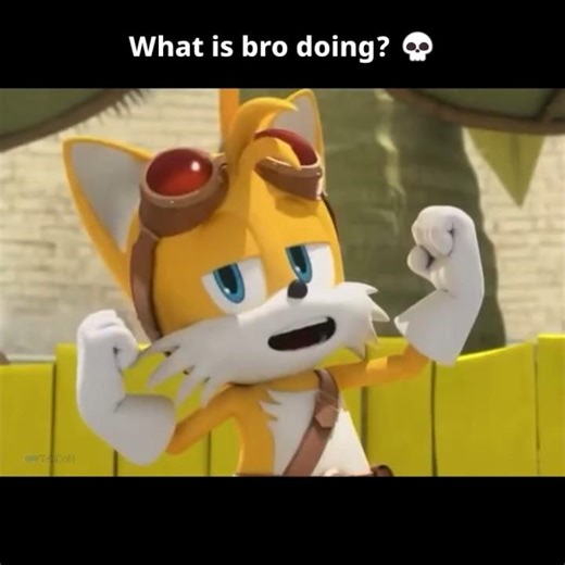 What is Tails doing? 💀 #sonic #memes