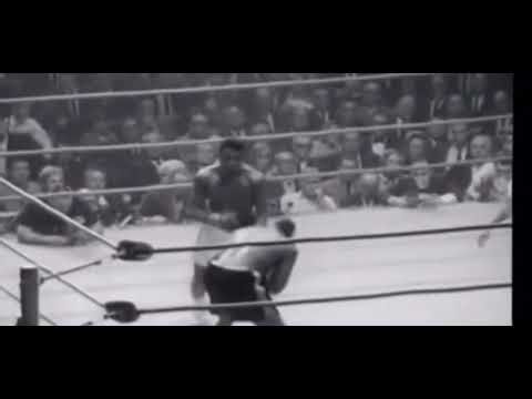 Cassius Clay (Ali) KO's Archie Moore #ali #boxingknockouts #classicboxing #featured