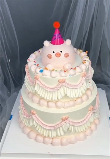 Piglet Lover Cake 🐖 #piglet #cakedesign #pinklover #satisfying