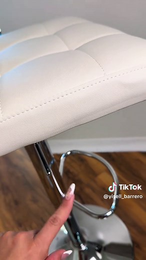 Best Bar Stools for Home Kitchen Style: Summer Deals & Decor Picks