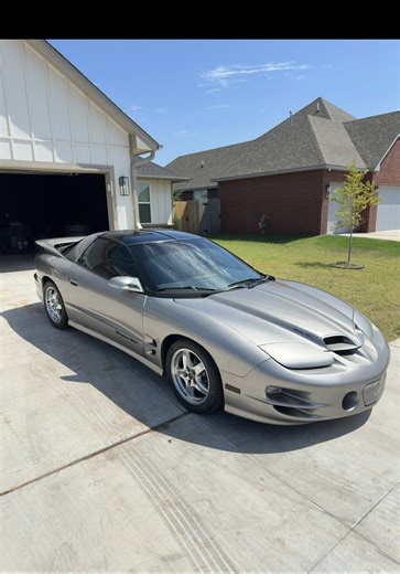 Episode 4 part 1 of building my WS6 into a drag and drive car! We needed to get the transmission, engine, and k member separated so we can sell some parts that we don’t need. Stay tuned to see why this engine burns so much oil! #carsoftiktokcontest #automotive #cars #fbody #firebird