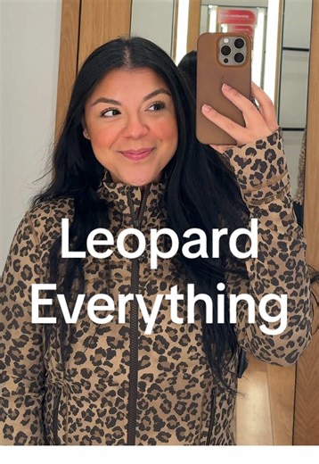 Came to Anchorage for the Iditarod, stayed for the leopard print lulu🤪🤪 @lululemon you ate with this one #lululemon #anchorage #livinginalaska #shopping #fyp