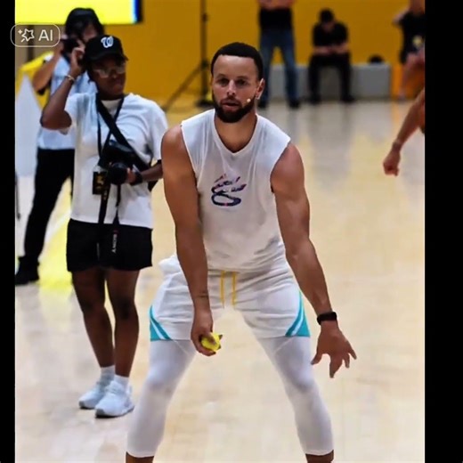 Stephen Curry’s Robot-Like Shooting Explained!