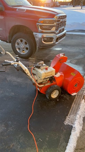 Vintage 1970s Ariens 8hp Snowblower - prime test