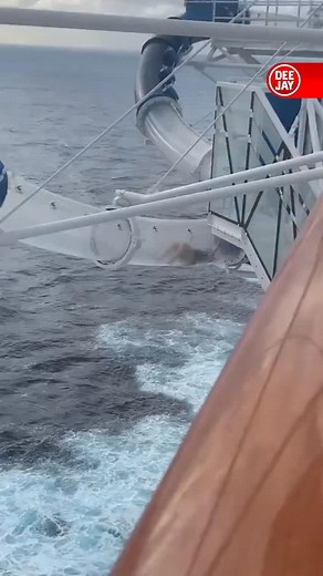 5.6M views · 8.9K reactions | Una passeggera in difficoltà è stata...