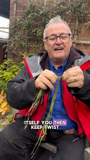 How to make nettle cordage #plants #gardening #garden #gardens #gardenhacks #plant | Dave The Plantman