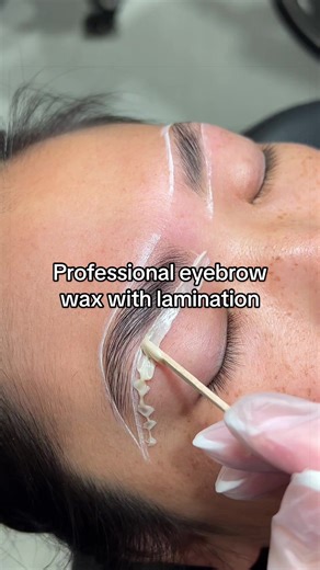 Come & do an eyebrow wax with us on these freshly laminated full eyebrows! -eyebrows are pre drawn using our free hand technique…which means no rulers or mapping string is used -everyone’s favorite service because it adds so much volume! -lamination lasts 6-8 weeks with proper care -aftercare highly recommended to hydrate- also extends the longevity of your lamination -eyebrow wax & tint maintenance at the 4 week mark -lamination frequency recommended at 8-10 weeks or every other visit -example: