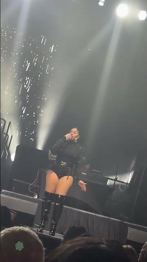 Ashanti - Rain on Me - Valentine’s Mixtape Tour St. Louis (No Copyright)