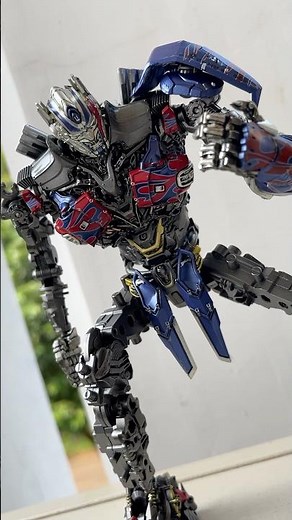 [PART 1] Is this the best Optimus Prime toy in the world? #transformers #unboxing @yolopark