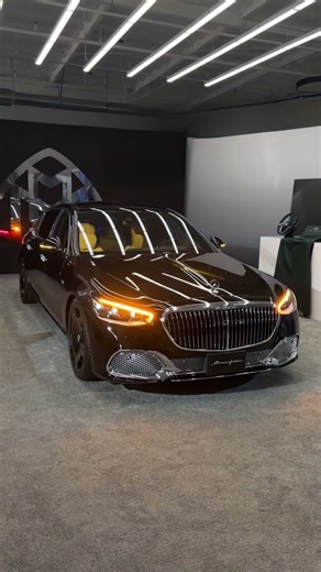 Exploring the signature colors of Mercedes vehicles