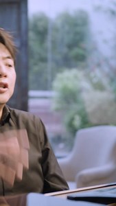 32K views · 4.6K reactions | Liszt’s ‘Consolation No.2’ is all about creating a smooth, flowing line and Legato is key to making the notes melt into one another. You can now watch my full tutorial on YouTube for a demonstration of how to play this beautiful piece.  | Lang Lang - 郎朗 | Facebook