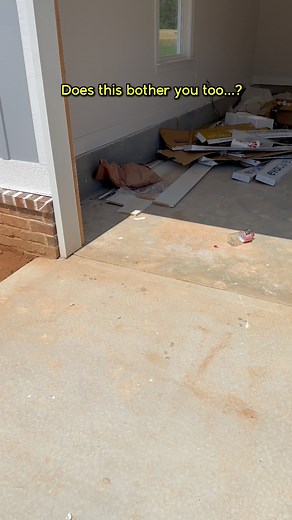 ⚠️ Avoid home building mistakes…� 👉 Get my Home Building Checklist at BuilderBrigade.com You have quite a few different materials to choose from with Fascia but some of this aluminum I see drives me crazy. Does this face nailing bother you? Which fascia material do you prefer? #BuilderBrigade #homebuildingtips #homebuilding #NewConstruction #customHome #HomeBuildingChecklist #fascia #roofing | Builder Brigade