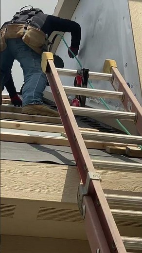 Installing Z flashing and tyvek tape #workerlife