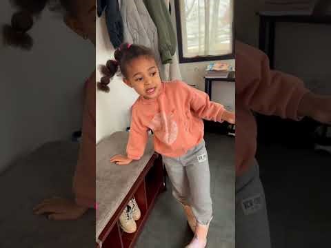 I am definitely feeling pregnant now. Feeling extreme exhaustion. The girls have a playdate.