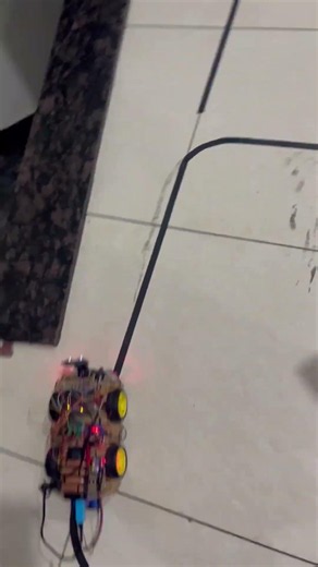 Raspberry Pi Line Follower Robot 🚗