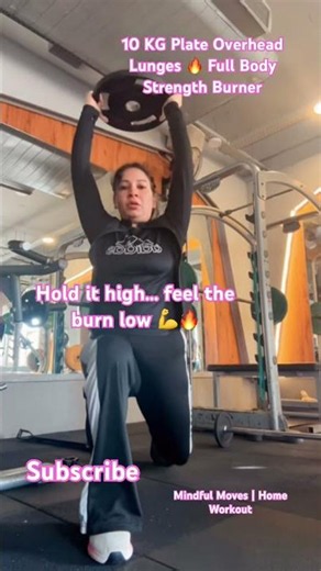 10 KG Plate Overhead Lunges 🔥 Full Body Strength Burner #trending #fitnessshorts