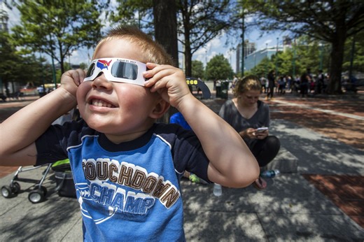 How to find the right eclipse glasses before April 8 and what to avoid