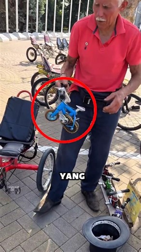 World’s Smallest Bike Ride 🤯🚲#trending #ytshorts #sound