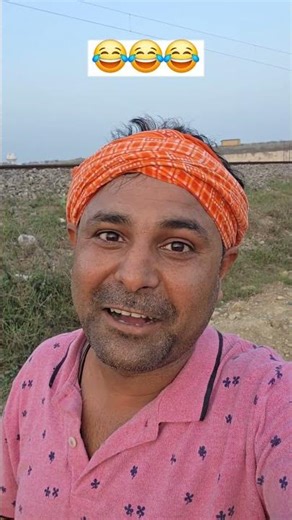 Village woman and Modi ji! 😂#comedy #awadicomedy #villagerlifestyle