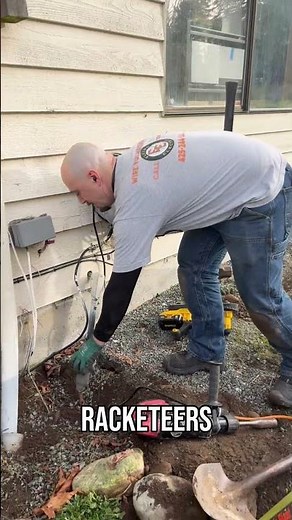 This is the Sluggo, made by Rack-A-Tiers. I love this tool.