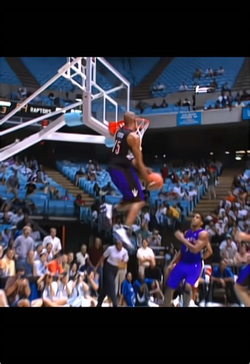 i don’t think she’s kissed a girl - - - - - #notvincecarter #vincecarter #fyp #vincecarterdunk #vincecarter15 #vincecarteristhegoat #ilovevincecarter #vinsanity #vincecarterdunkcontest #nba #xyzbca #fypage #foryou #dontletthisflop #katyperry #viral