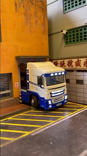 Picking up and delivering a load R/C turbo racing semi truck 🚗🚙💨 available from ‪@RadioMasterRC‬