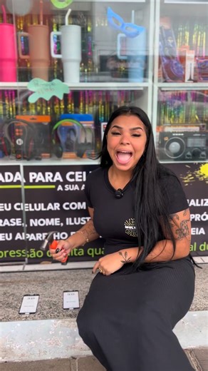 MULTITEC | Soluções em tecnologia on Instagram: "A película da Multitec é resistente ao ponto de quebrar o martelo 😱 #memes #memestagram #multitec #tecnologia"