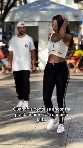 Dança de Forró com Vania Costa Brasil