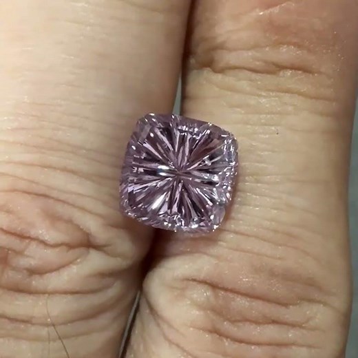 Pink Sapphire Starbrite™ Cut 4.29 carats #johndyergems #sapphireengagementring #pinksapphire