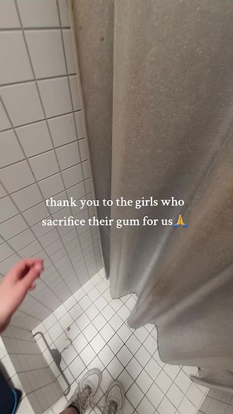 Explore Bershka's Changing Rooms: A Stylish Experience