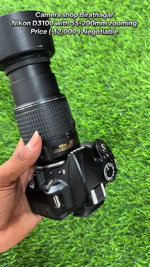 Nikon D3100 con lente zoom 55-200mm en Biratnagar