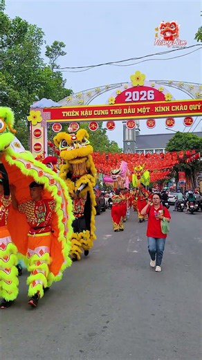 Diễu Hành Múa Lân Sư Rồng Tết