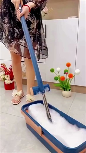Best 360 Degree Microfiber Mop for Home Cleaning Easy Floor Cleaning Mop with Stick Dry System