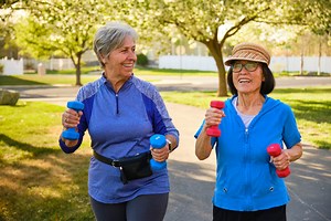 Fitness Experts Say This Is How to Build Muscle While Walking