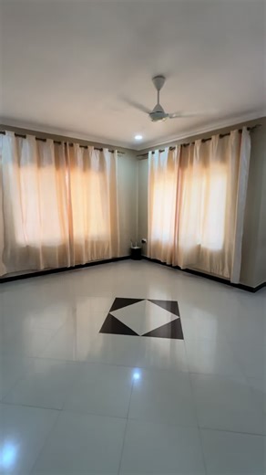LUXURY HOUSE FOR RENT: Location Kigamboni Darajani: 🕊️Vyumba Vitatu,Kimoja master: 🕊️Sebule,Jiko,Dinning na two Public washrooms: 🕊️Nyumba inajitegemea kwa compound: 🕊️Nyumba iko karibu na Barabara: Kodi ni Tsh 1M Only Per month: Malipo ni kuanzia na miezi sita: Call/WhatsApp 💰0757526223: 💰0769081282: KARIBUNI SANA KIGAMBONI 🙏🏽🙏🏽