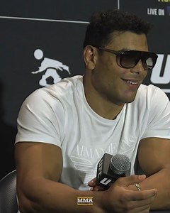 Paulo Costa describes the "very weird moment" that Luke Rockhold rubbed his blood on Costa's face at UFC 278 🩸 "It’s very disgusting... I took a very long shower after the fight.” | MMA Fighting