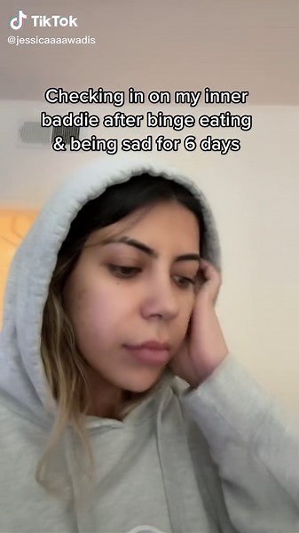 Jessica Awadis (@jessicaaaawadis) - Still binge eating tho… #AEJeansHaveFun #fyp #StyleSnap #foryou
