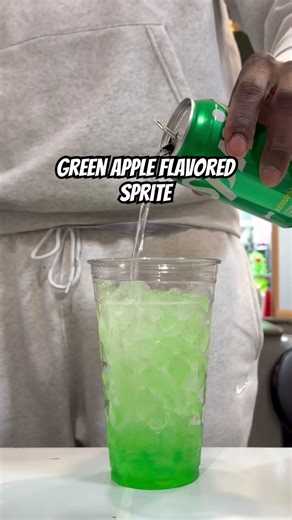 How to Make a Dirty Sprite with flavored Cream 👀💚 #dirty #recipes #soda