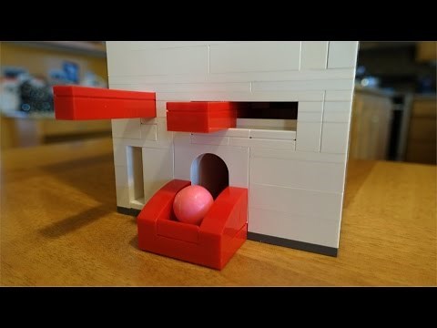 An AMAZING Lego Candy Machine