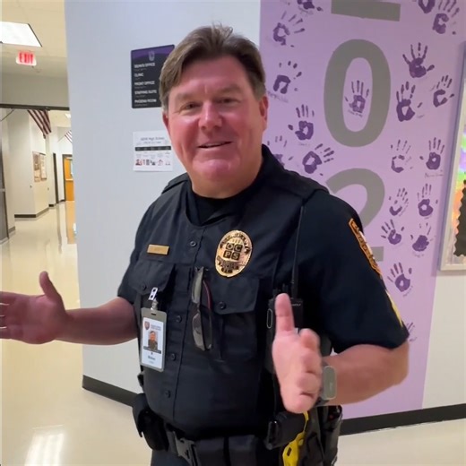 Sgt. Rob Bobay has been with OCPS District Police for almost two years. He came out of retirement to help make a difference in the lives of kids. 🚓🌟 If you're a police officer looking for a new opportunity, we are hiring now! Apply ➡️ bit.ly/OCPSPoliceJobs OCPS District Police offers a new higher starting pay of $52,000 plus these amazing benefits: ✔ $0 cost health insurance option ✔ Life insurance ✔ Florida Retirement System (with high-risk 3% multiplier for officers, sergeants) ✔ 12 hours a 