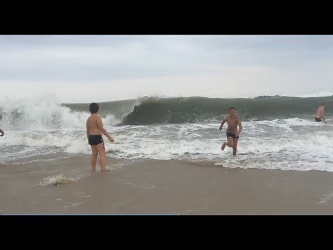 Large Waves At The Atlantic Ocean
