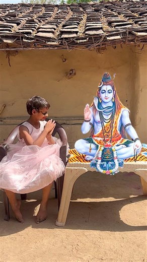 Kan kan me shiv ji hai 🙏🚩#comedy #trendingshorts #shorts #viralshorts #youtubeshorts #a9toa9