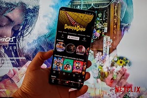 Netflix prepara un modo de solo audio para escuchar series y películas de fondo para "ahorrar datos", según XDA-Developers