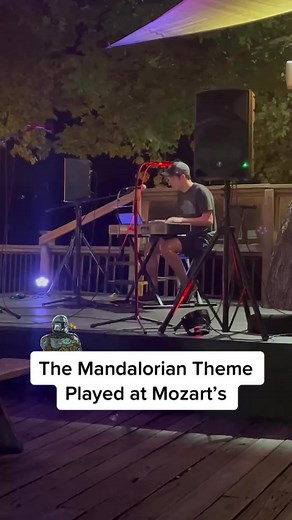 The Mandalorian Theme played on the piano at Mozart’s :) hope you guys enjoy. #piano #music #fyp #viral #song #lagunapiano #pianotutorial #tutorial #starwars #mandalorian #babyyoda #grogu #themandalorian #disney #disneyplus #tv #cover #musiciansoftiktok