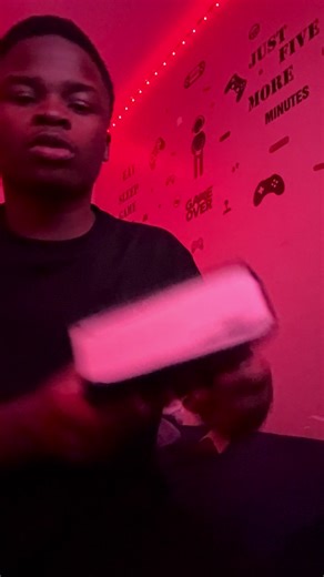 Just a catch up | finding nemo skit the chameleon game 2