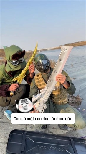 Đi vớt đồ dưới sông toàn gặp hàng xịn: kiếm fafnir và dao lửa bạc 🤩