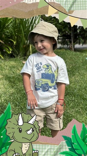 Las Moras Eventos on Instagram: "🦖💚 Un DINO cumpleaños 💚🦖 ¿Y este dinofestejo? 🤩 ¡Lo tuvo TODO… y más! Valentín cumplió 3 años rodeado de mini dinos 🥚🦕 saliendo de sus huevitos, listísimos para la fiesta 🎉 La torta fue puro amor dino 🍰 y su look… ¡inmejorable! 😍 Valen posó como un verdadero mini modelo para cada foto 📸✨ Equipo soñado: ✨ Deco, vasitos con golosinas y centro de mesa: @deco.detailss 🎂 Torta de cumple: @cakes.greta 📸 Fotografía: @mariloperfidoph 🍪 Cookies deco: @la_tit