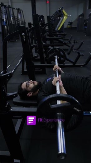 Supino Reto com Barra