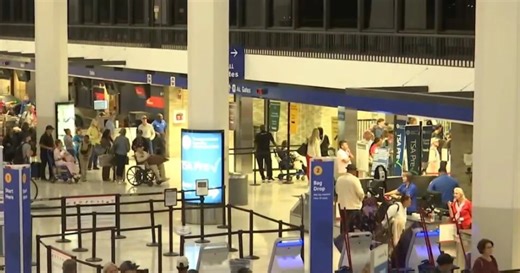 How is the government shutdown impacting Memphis International Airport?